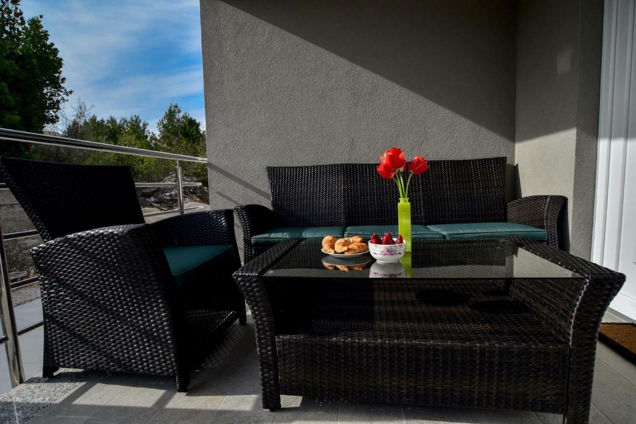 Apartment Lavande 2 Pridraga ภายนอก รูปภาพ