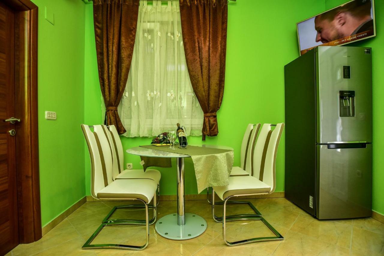 Apartment Lavande 2 Pridraga ภายนอก รูปภาพ