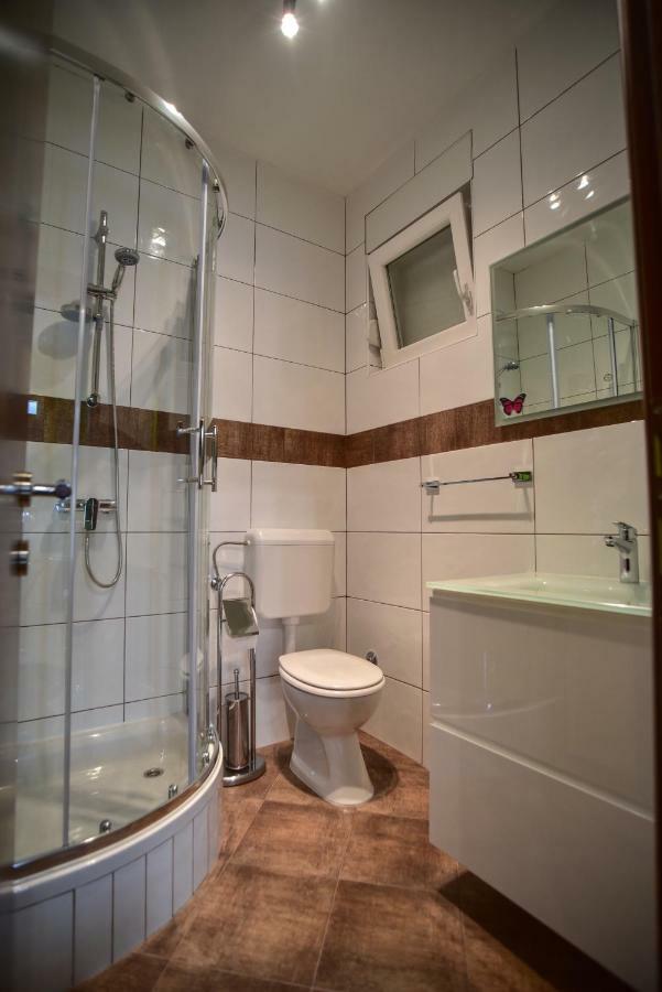 Apartment Lavande 2 Pridraga ภายนอก รูปภาพ